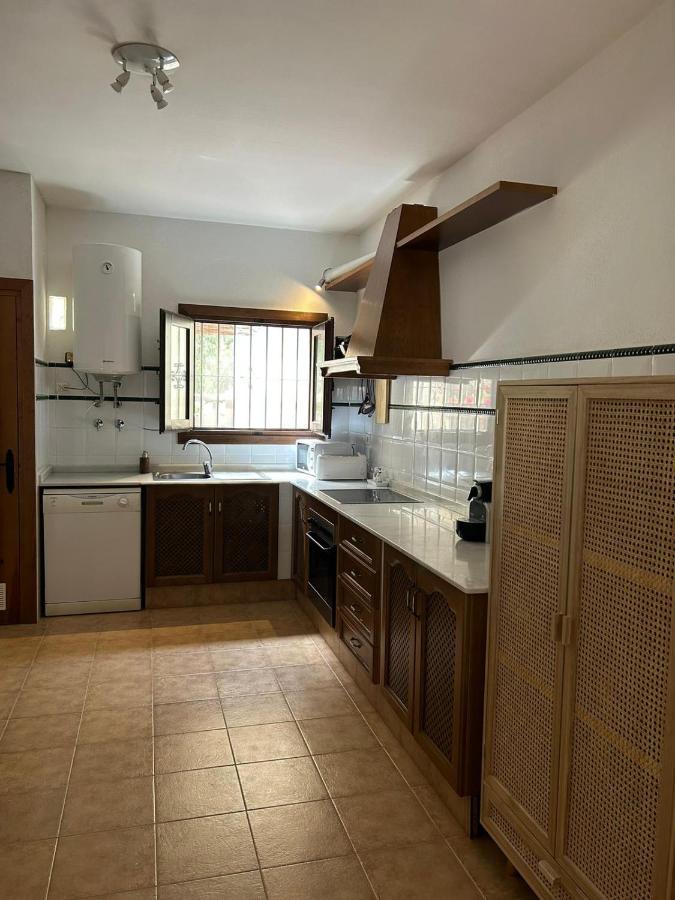 Casa Con Piscina En San Jose Sotillo Exterior photo